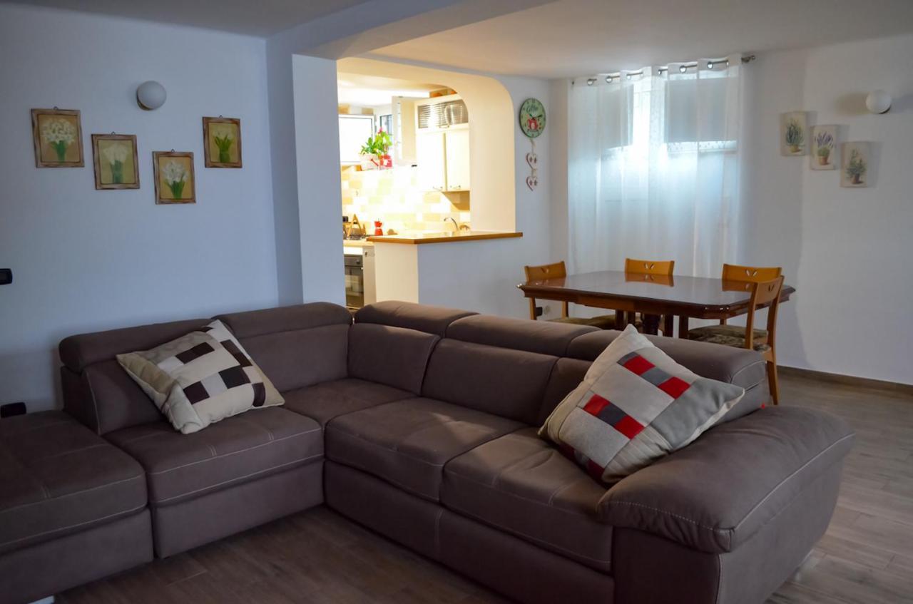 Villa Ardigo - Camera O Appartamento Bari Luaran gambar