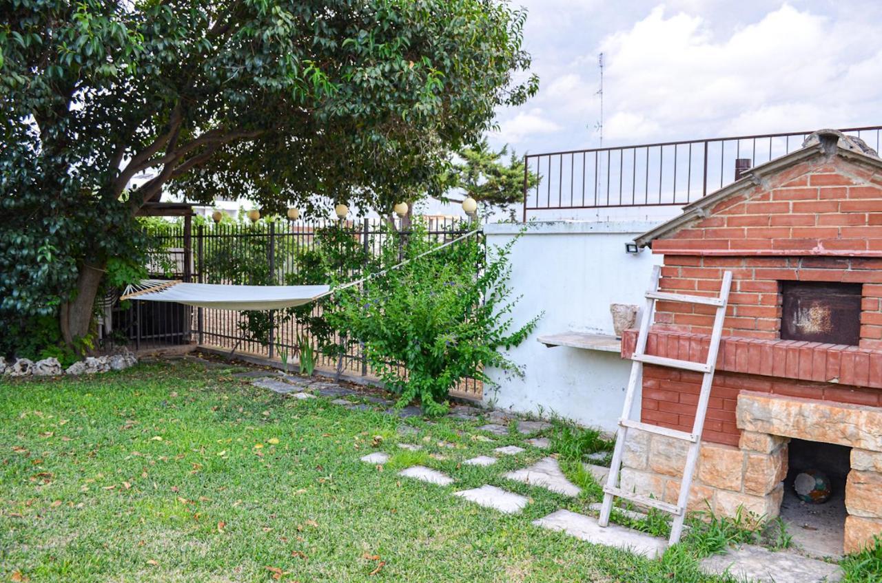 Villa Ardigo - Camera O Appartamento Bari Luaran gambar