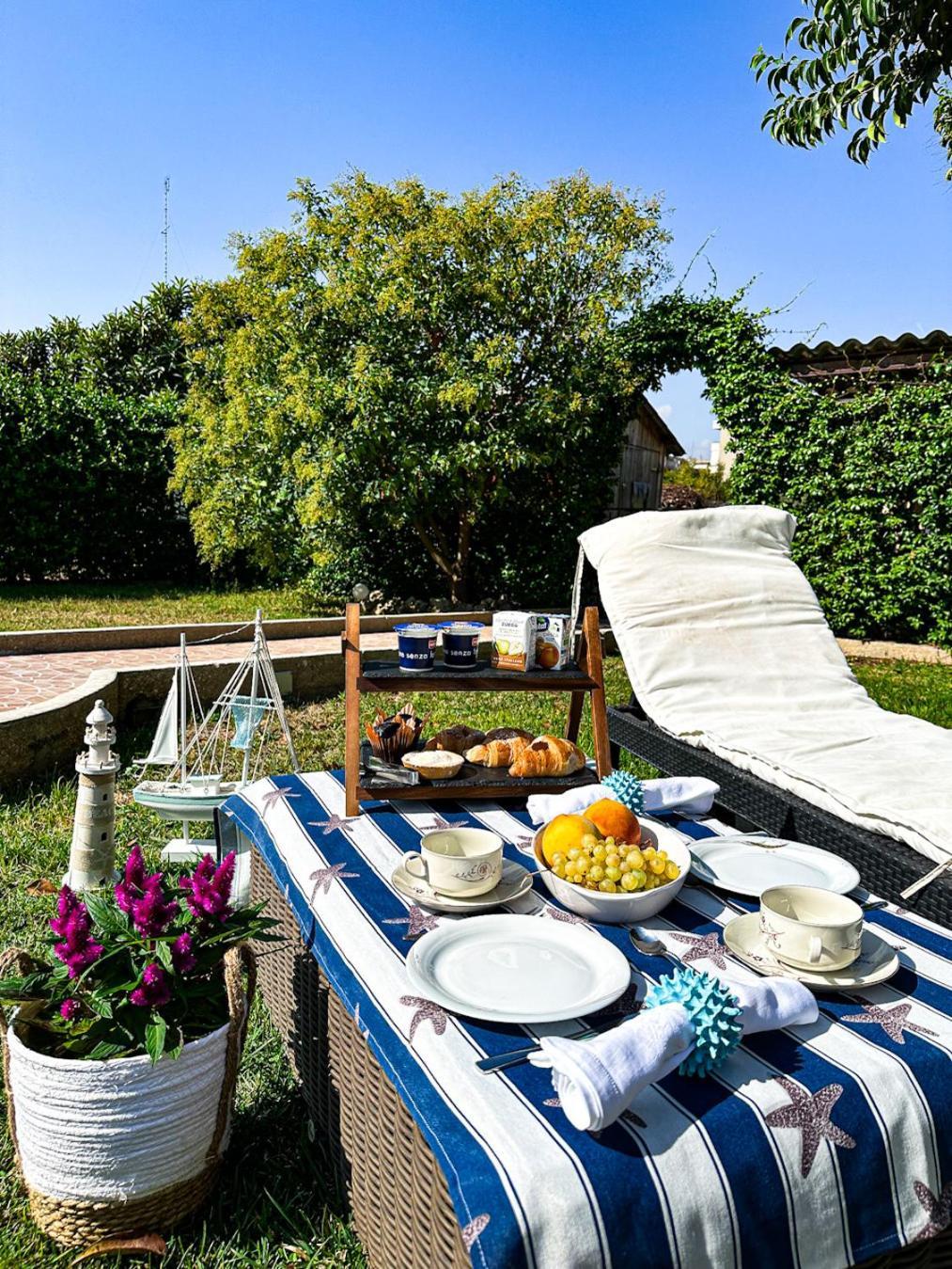 Villa Ardigo - Camera O Appartamento Bari Luaran gambar